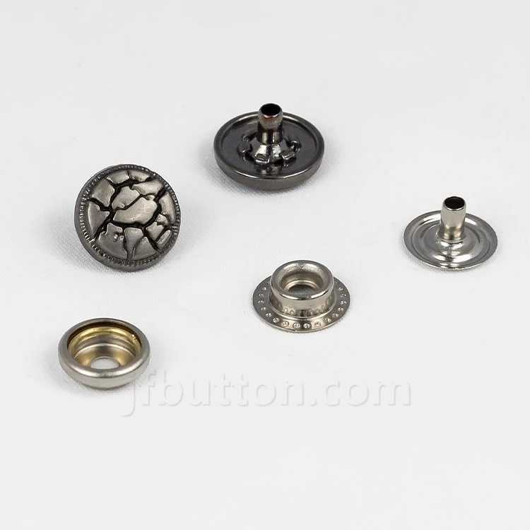 buttons snaps and closures