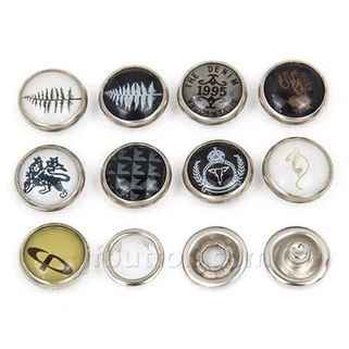 Prong Studs