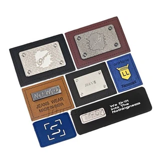 Bőrruházat -címkék