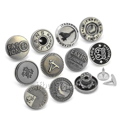 Pin gombok farmerhez